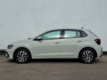 Used Volkswagen Polo 2024 for sale - 79691097: Photo