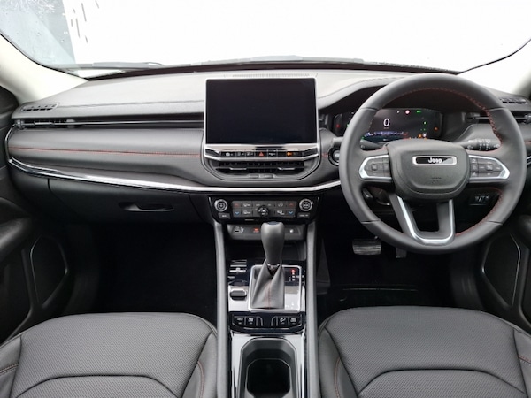 Used Jeep Compass 2025 for sale - 76195537: Photo 2