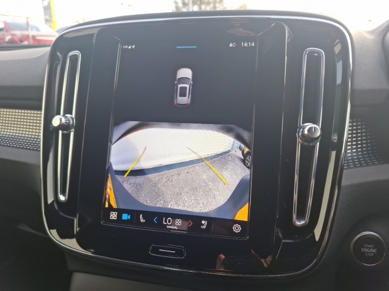 Used Volvo XC40 2024 for sale - 76282227: Photo 12