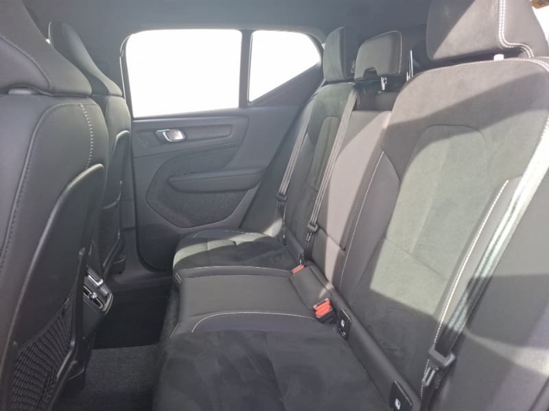 Used Volvo XC40 2024 for sale - 76282227: Photo 6