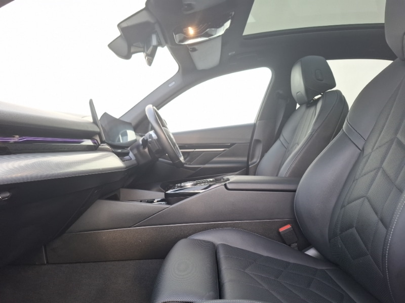 Used BMW 5 Series 2024 for sale - 76543324: Photo 5