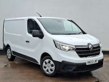 Renault Trafic feature image