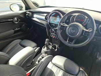 Used MINI Hatch 2022 for sale - 78369413: Photo