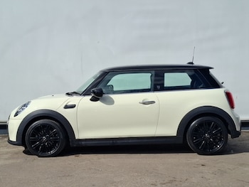 Used MINI Hatch 2022 for sale - 78369413: Photo