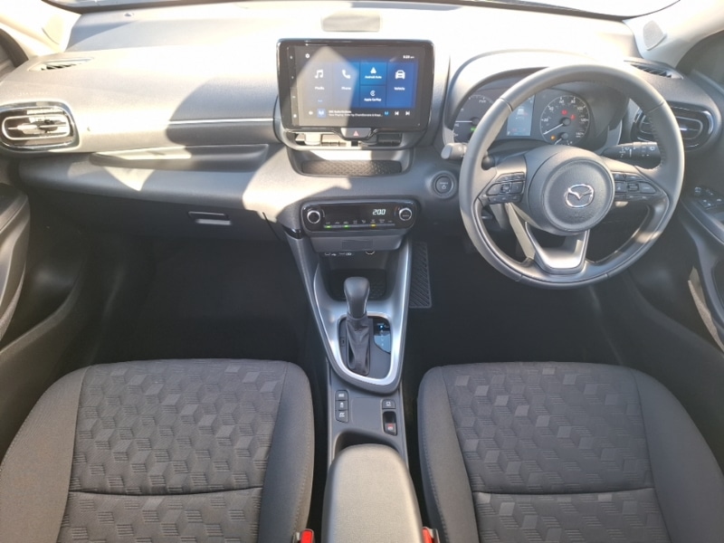 Used Mazda Mazda2 HYBRID 2025 for sale - 76427368: Photo 2