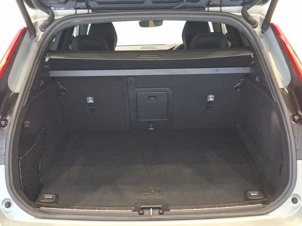 Used Volvo XC60 2024 for sale - 76199100: Photo 8