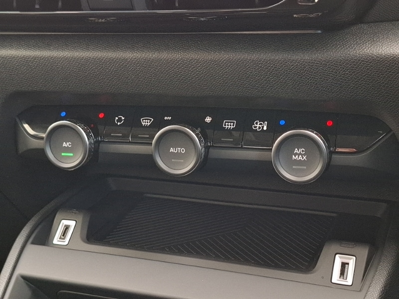 Used Citroen C4 2025 for sale - 76552711: Photo 14