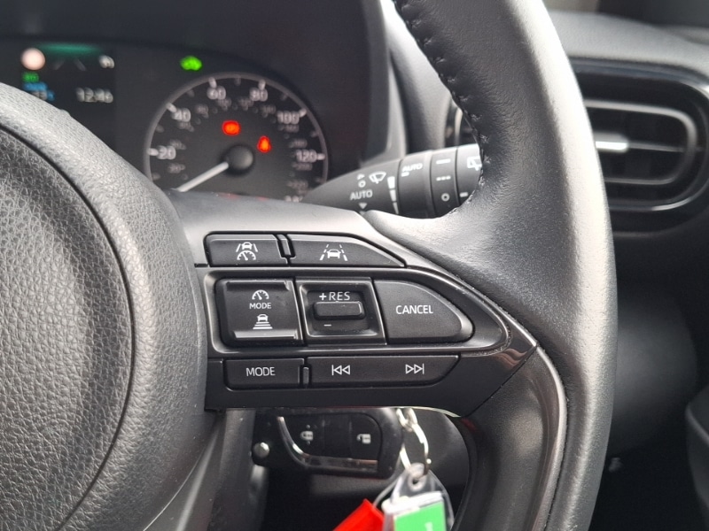 Used Mazda Mazda2 HYBRID 2024 for sale - 76506727: Photo 16