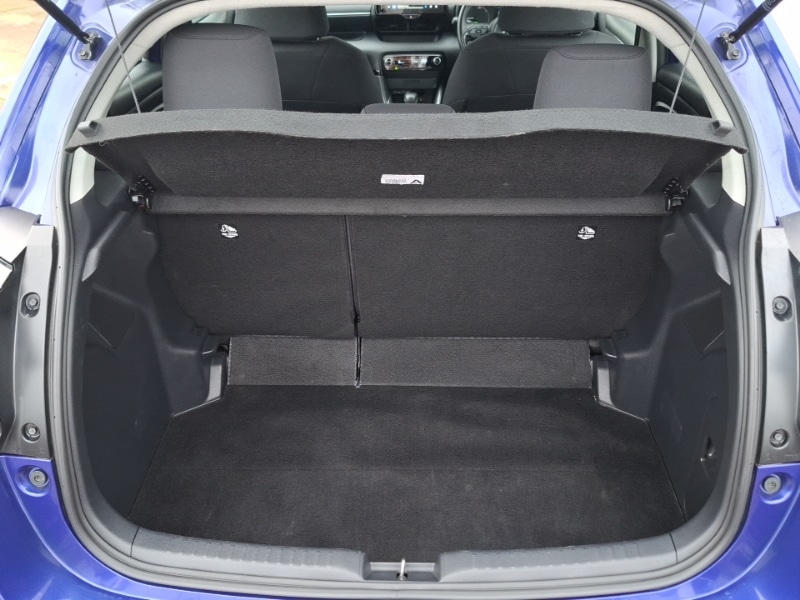 Used Mazda Mazda2 HYBRID 2024 for sale - 76506727: Photo 8