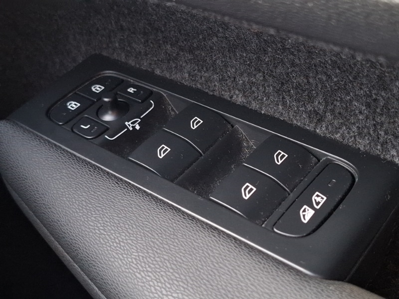 Used Volvo XC40 2023 for sale - 78041148: Photo 19