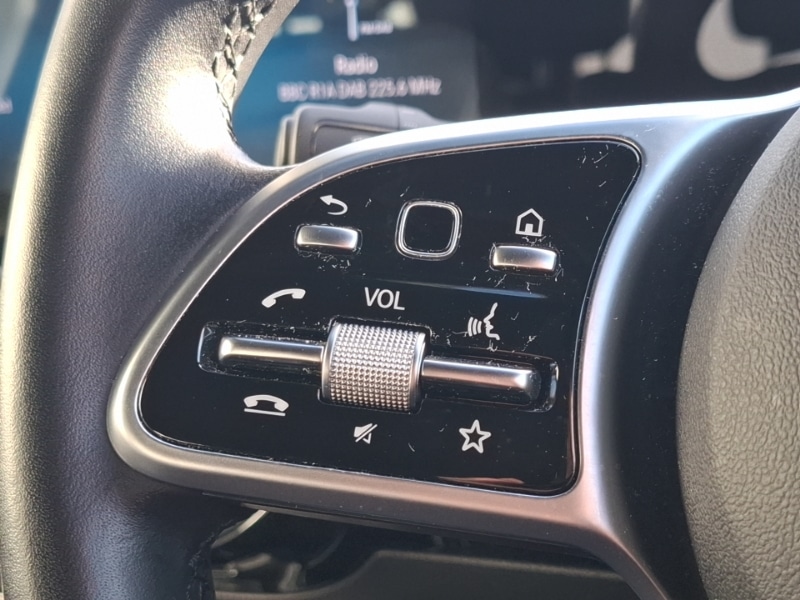 Used Mercedes-Benz GLA 2021 for sale - 76451140: Photo 16