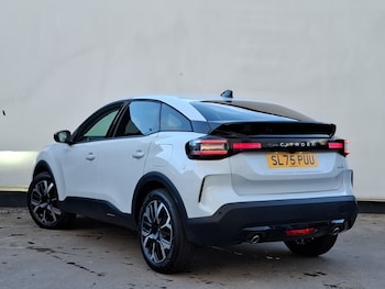 Used Citroen C4 2025 for sale - 76579460: Photo