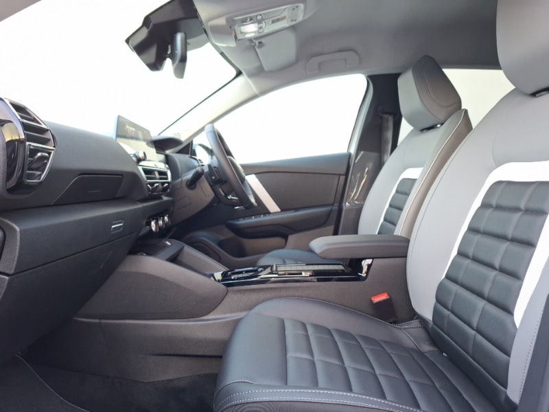 Used Citroen C4 2025 for sale - 76579460: Photo 5