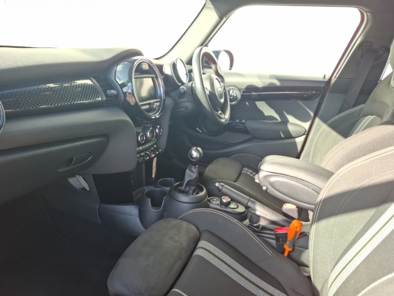 Used MINI Hatch 2019 for sale - 77731359: Photo 5