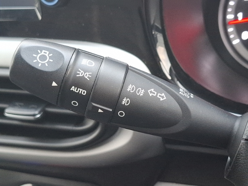 Used Hyundai i10 2021 for sale - 77380103: Photo 19