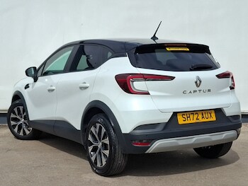Used Renault Captur 2022 for sale - 78403439: Photo