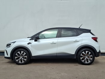 Used Renault Captur 2022 for sale - 78403439: Photo