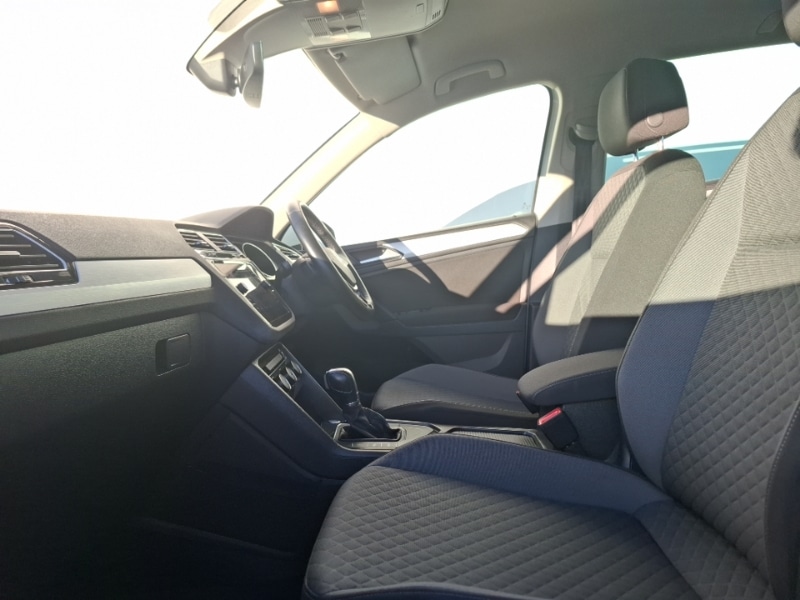 Used Volkswagen Tiguan 2019 for sale - 76860499: Photo 5