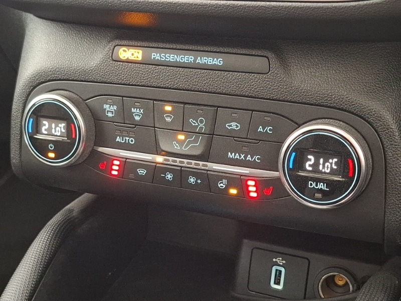 Used Ford Focus 2019 for sale - 76970402: Photo 14