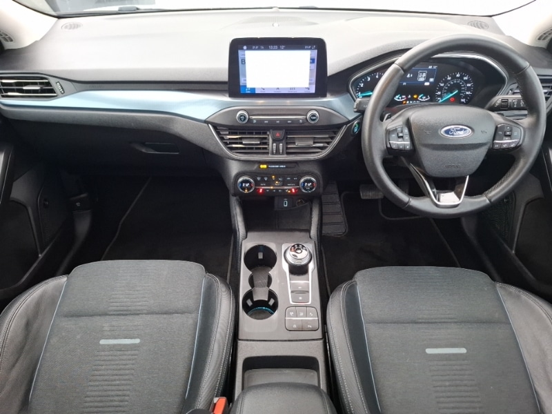 Used Ford Focus 2019 for sale - 76970402: Photo 2
