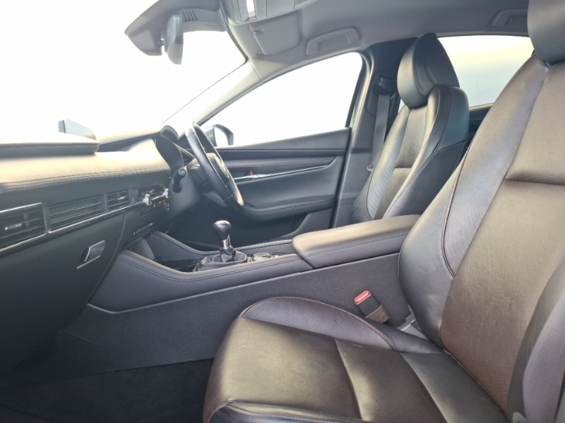 Used Mazda Mazda3 2019 for sale - 76860503: Photo 5