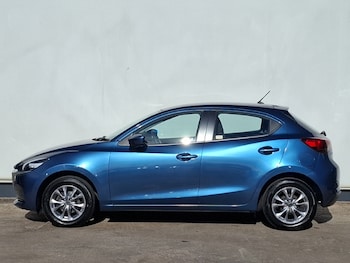 Used Mazda Mazda2 2023 for sale - 76108118: Photo 4