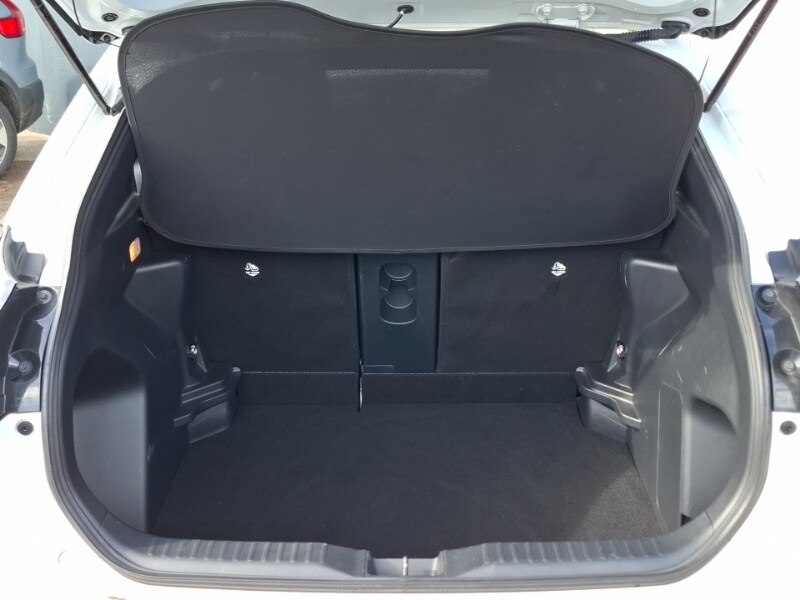 Used Toyota Yaris Cross 2023 for sale - 78093650: Photo 8