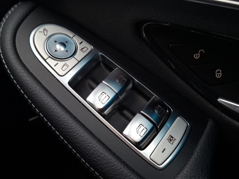 Used Mercedes-Benz GLC 2019 for sale - 76451142: Photo 18