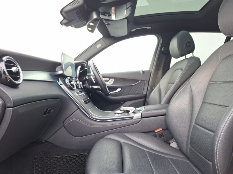 Used Mercedes-Benz GLC 2019 for sale - 76451142: Photo 5