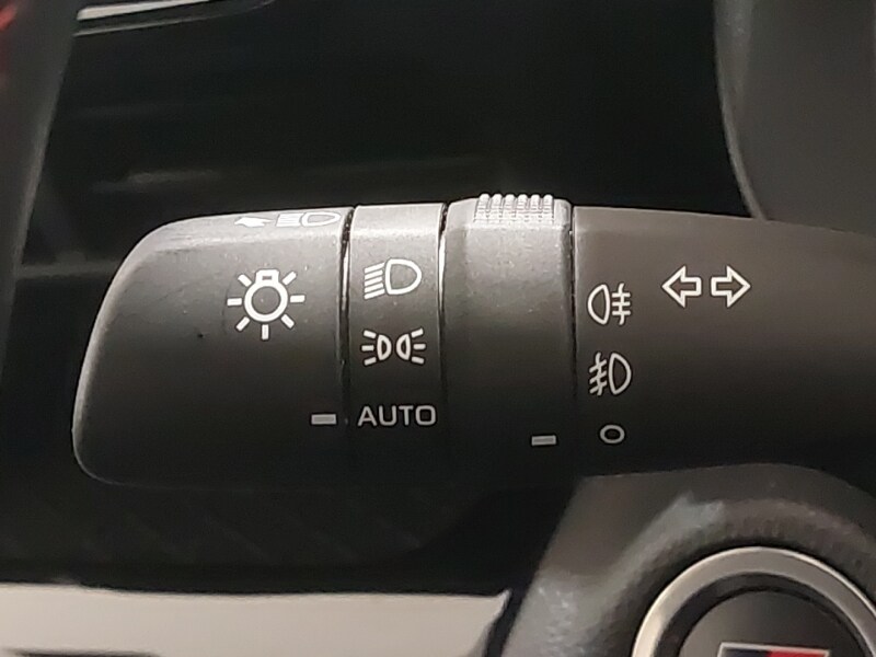 Used Toyota Yaris Cross 2023 for sale - 76543320: Photo 15