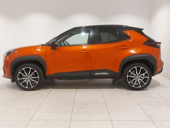 Used Toyota Yaris Cross 2023 for sale - 76543320: Photo