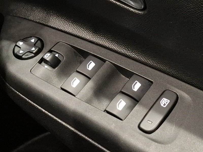 Used Vauxhall Corsa 2023 for sale - 77325106: Photo 19