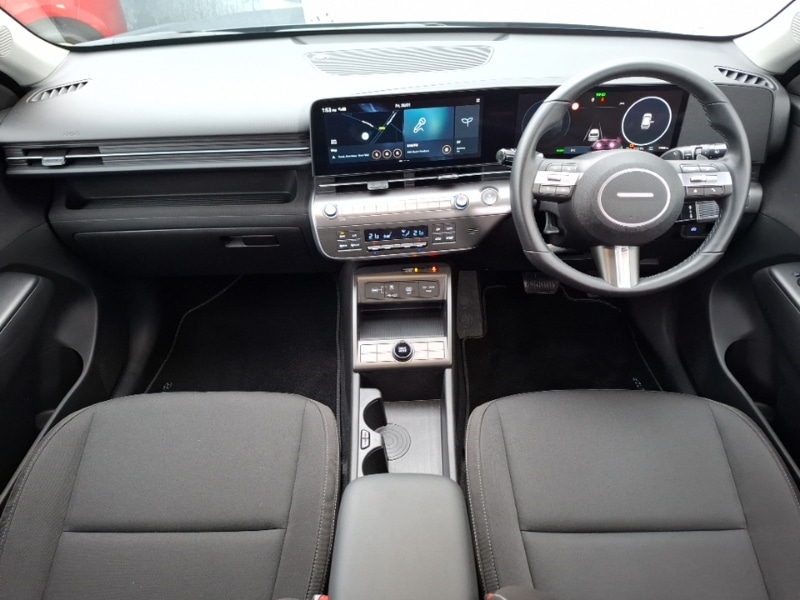 Used Hyundai KONA 2025 for sale - 77392991: Photo 2