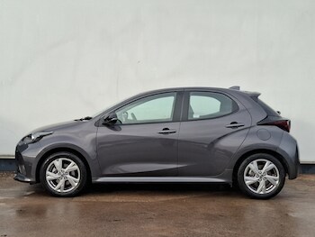 Used Mazda Mazda2 HYBRID 2024 for sale - 77366641: Photo