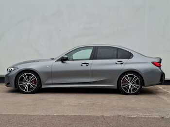 Used BMW 3 Series 2024 for sale - 75640669: Photo