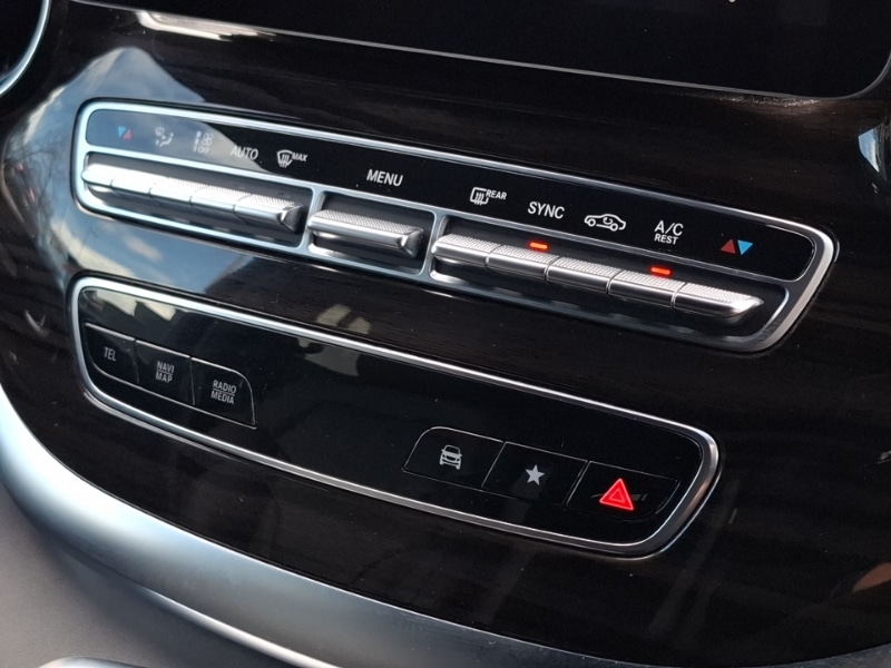 Used Mercedes-Benz V-Class 2020 for sale - 78113125: Photo 13