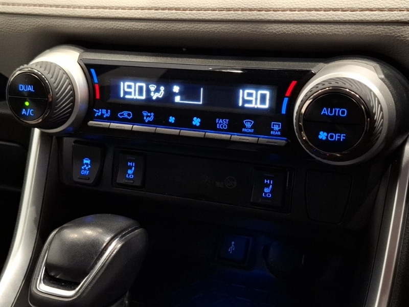 Used Toyota RAV4 2022 for sale - 76321569: Photo 14