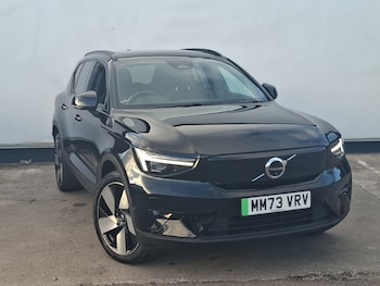 Used Volvo XC40 2023 for sale - 76208118: Photo