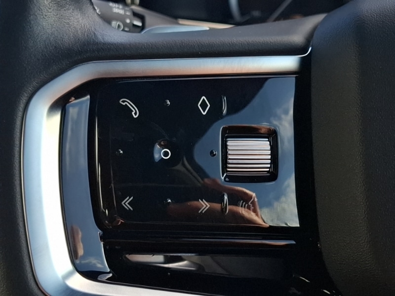 Used Land Rover Range Rover Evoque 2023 for sale - 76639469: Photo 15