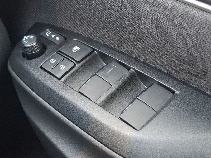 Used Mazda Mazda2 HYBRID 2025 for sale - 76609970: Photo 18