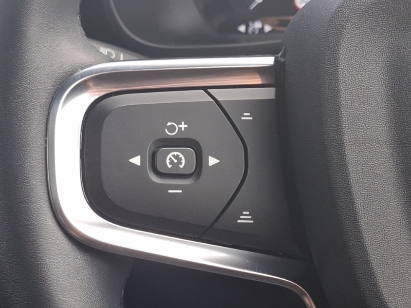 Used Volvo XC40 2022 for sale - 77596354: Photo 15