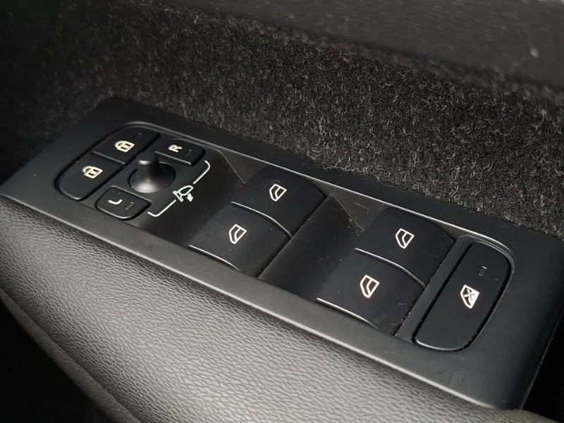 Used Volvo XC40 2020 for sale - 77062586: Photo 17