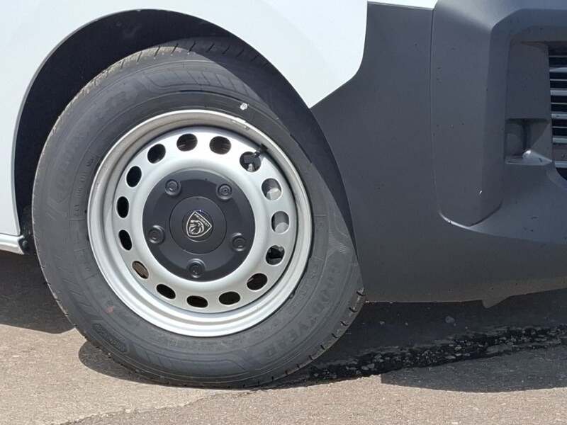 Used Peugeot Expert 2024 for sale - 74988638: Photo 9
