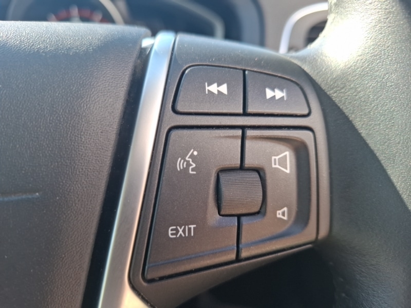 Used Volvo V40 2018 for sale - 78164282: Photo 12