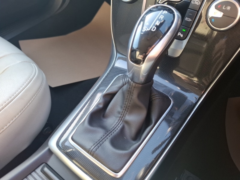 Used Volvo V40 2018 for sale - 78164282: Photo 17