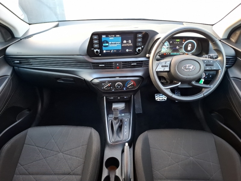 Used Hyundai BAYON 2023 for sale - 77585288: Photo 2