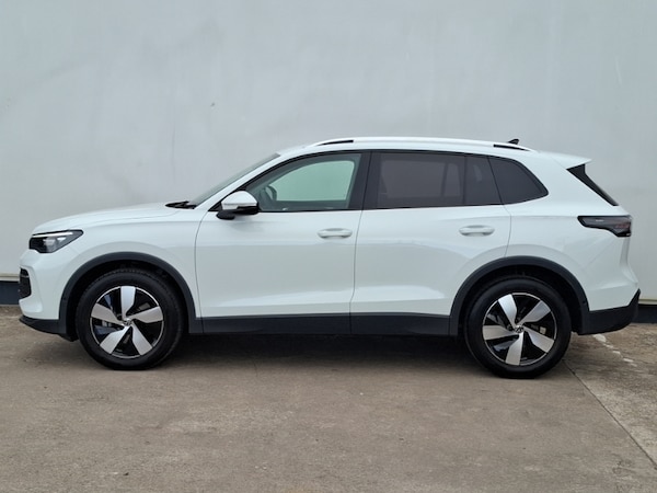 Used Volkswagen Tiguan 2024 for sale - 75245351: Photo 4