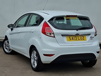 Used Ford Fiesta 2013 for sale - 79424939: Photo