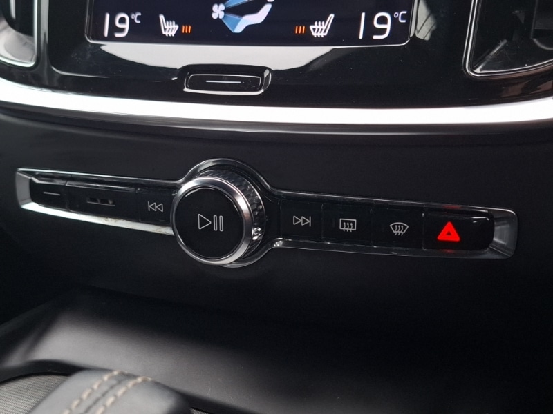 Used Volvo V60 2022 for sale - 77816647: Photo 19