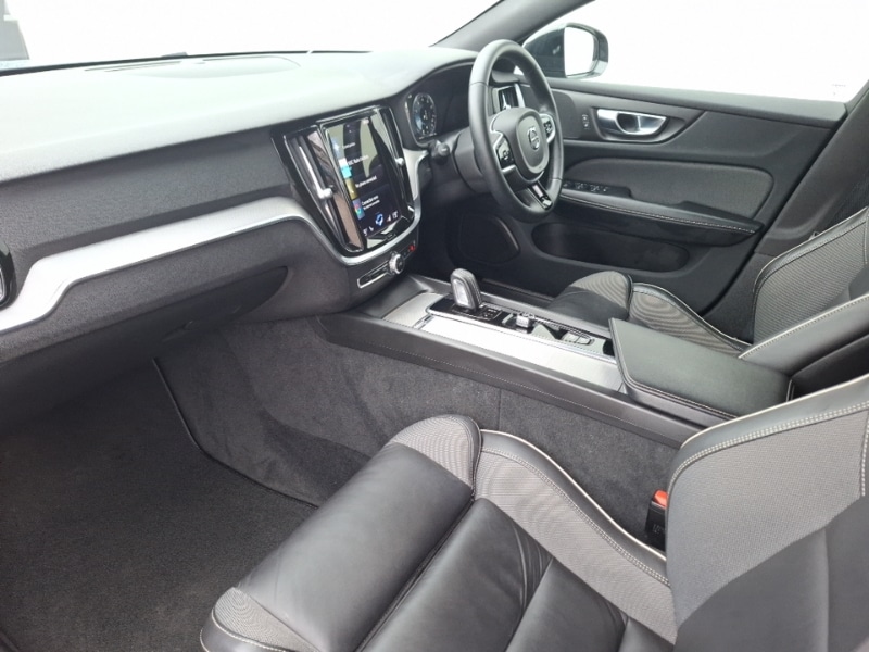 Used Volvo V60 2022 for sale - 77816647: Photo 5